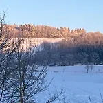 Glueckshuuske Sauerland משדה