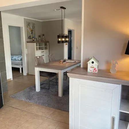 Glueckshuuske Sauerland בית נופש משדה